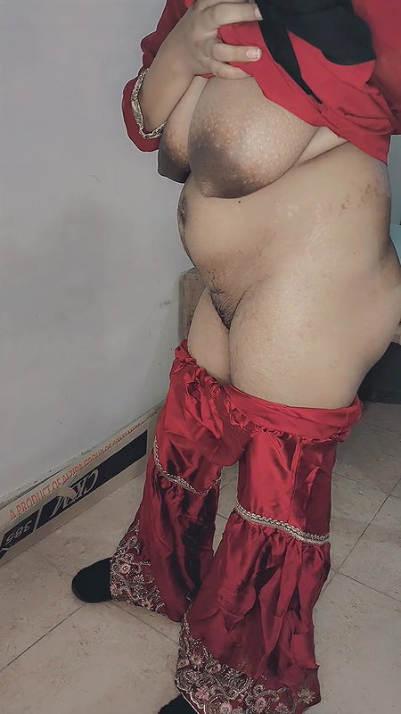 BIG BOOBS WALI AUNTY