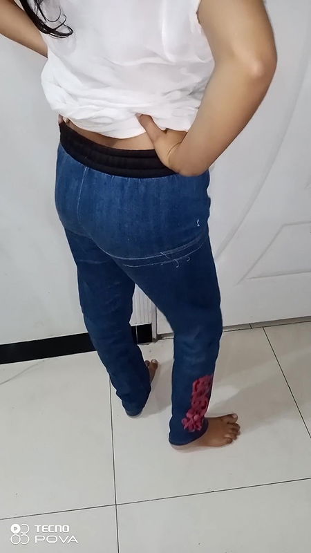 A desi wife came in tour and had a hot fuck session, 4k HD Sexy Fest night Gel ko aj Paheli Bar Chudu Buhut Maza Aya