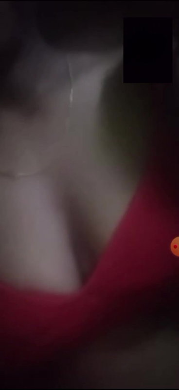 Bd Girl Showing Lover