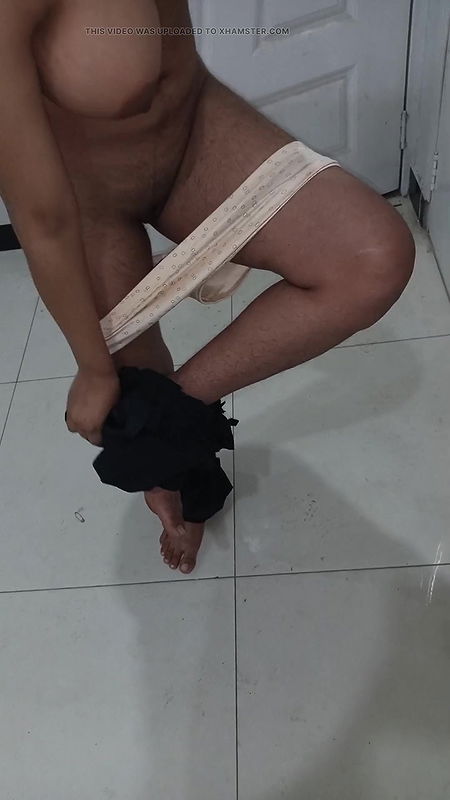 A Beautiful BBC loves to fuck and sticky facials Cute chubby chick with a nice big ass and a natural bush