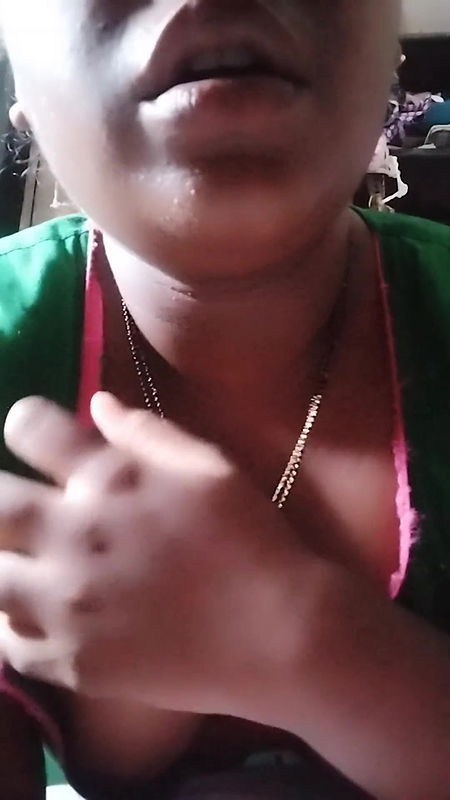 Hot Aunty asking for one night stand 💋