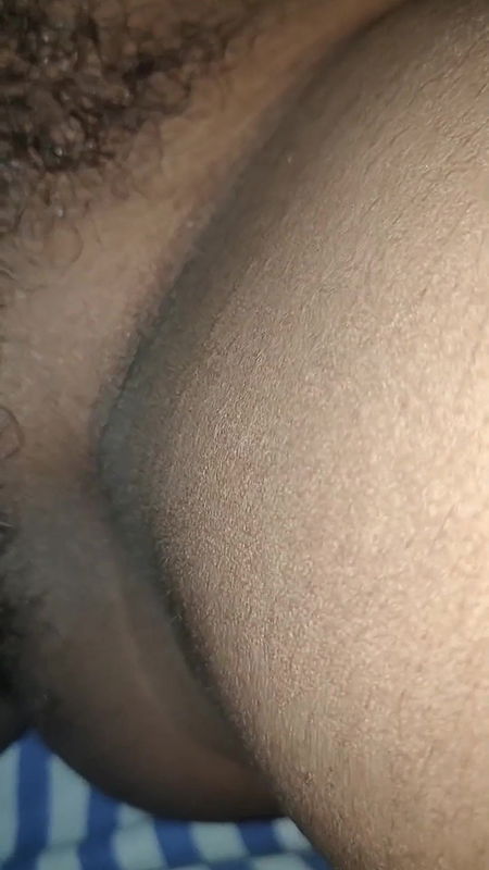 Desi girl wet pussy fingered