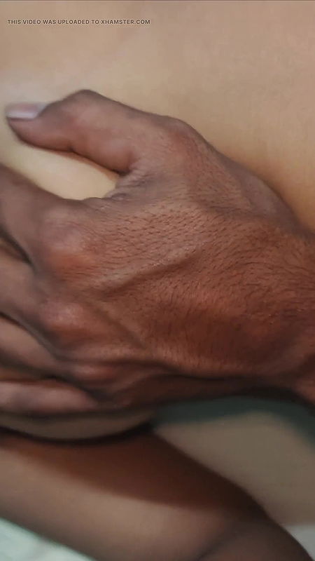 Desi Bhabhi’s pussy fucked hard