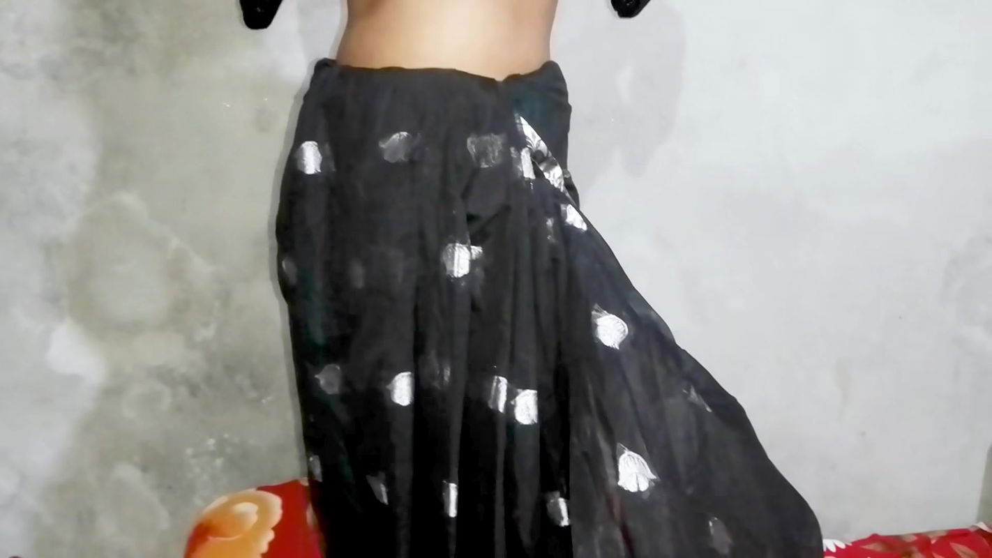 Asian girls opening their traditional sarees and Doing Fingering.