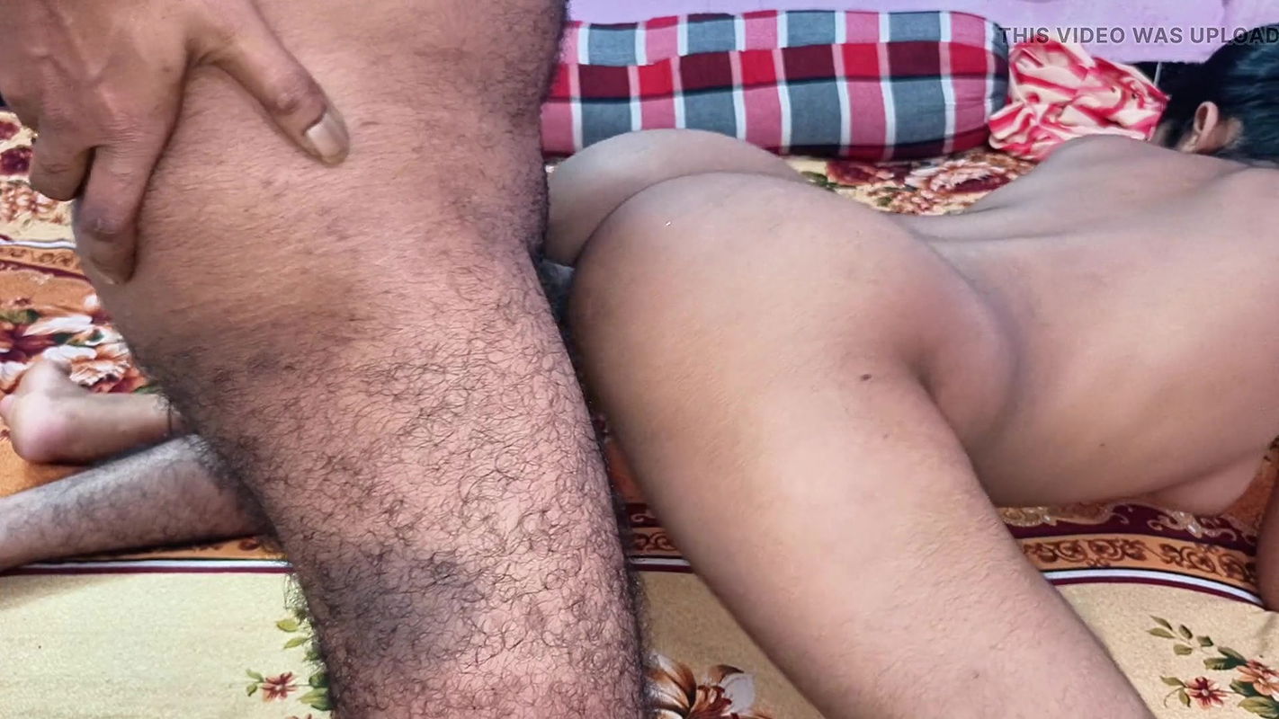 Indian Express service ster fucking doggy style Pakistani India mix video enjoy everyone boyes