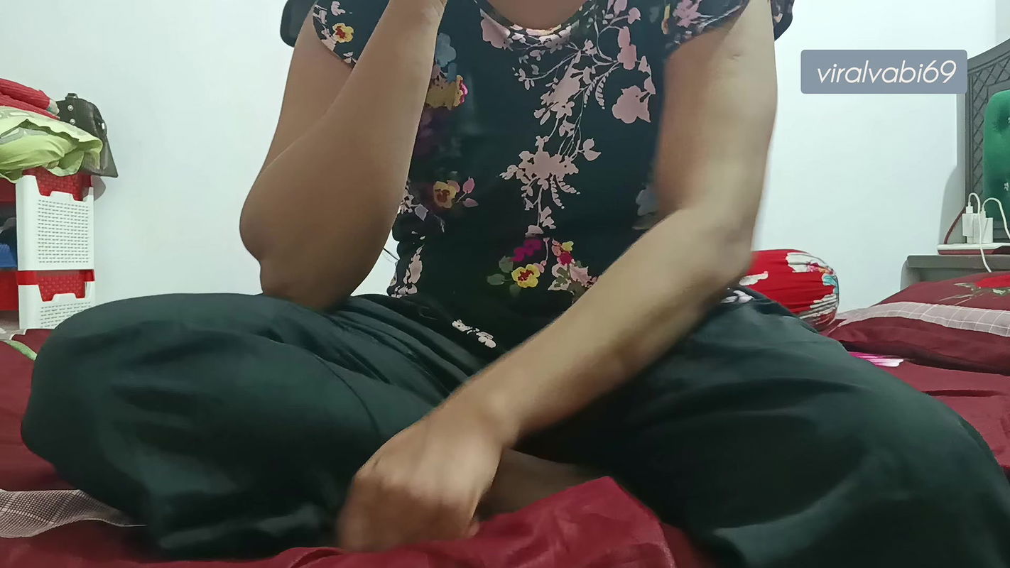 MiLF Hot Bangladeshi gf called her bf when she alone at home clear audio