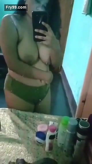 Beautiful Bigboob Sexy Girl On Mirror