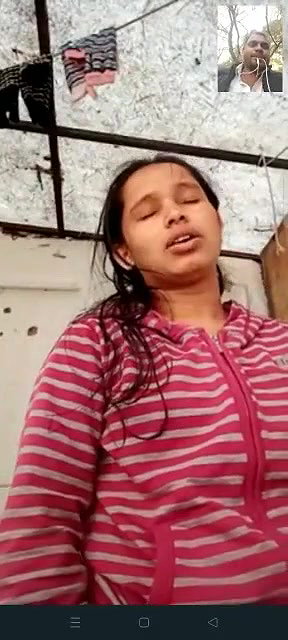 Desi girl shows her amazing pussy on video call