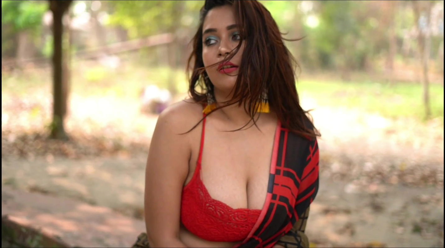 Big boobs model Rimpi photoshoot video – 1