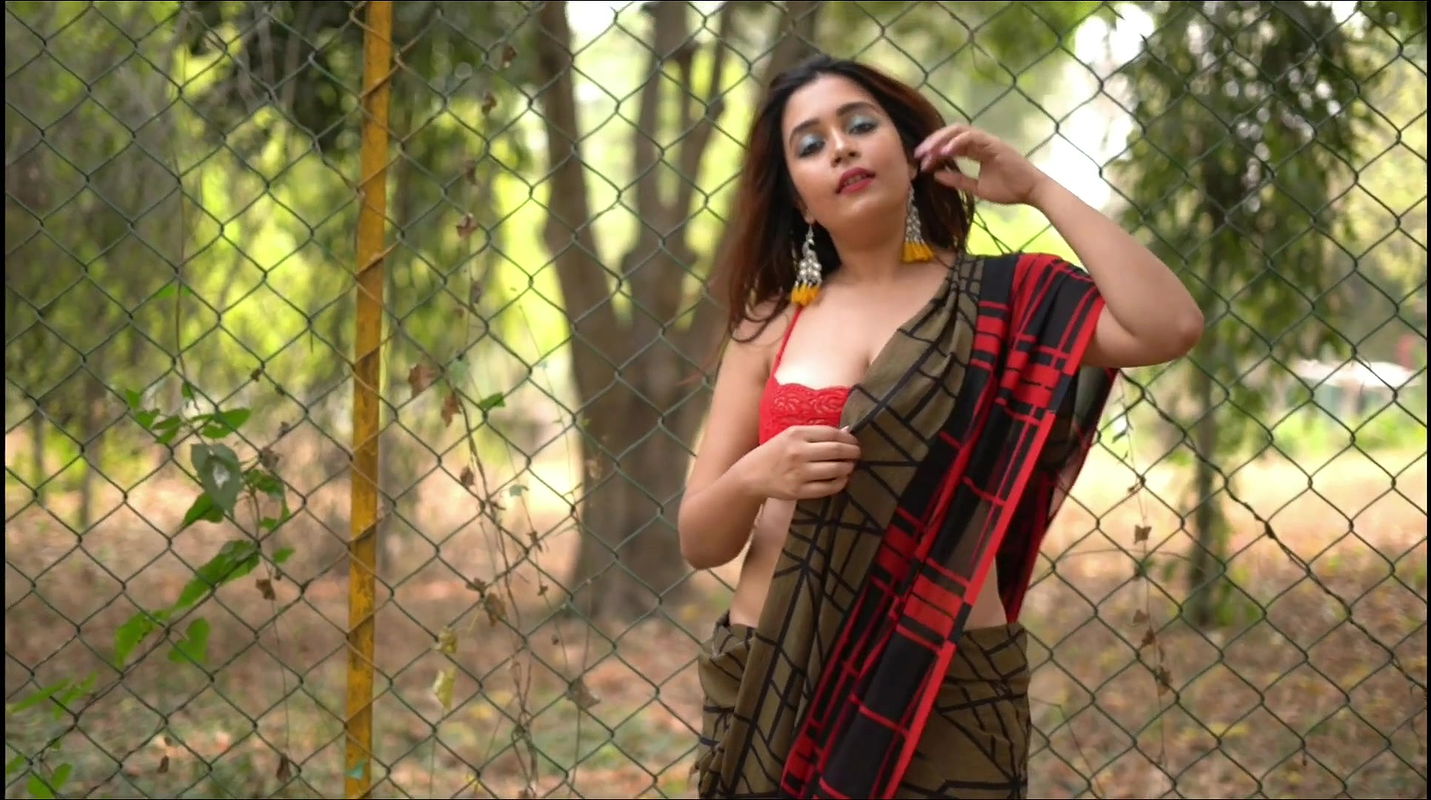 Big boobs model Rimpi photoshoot video – 1