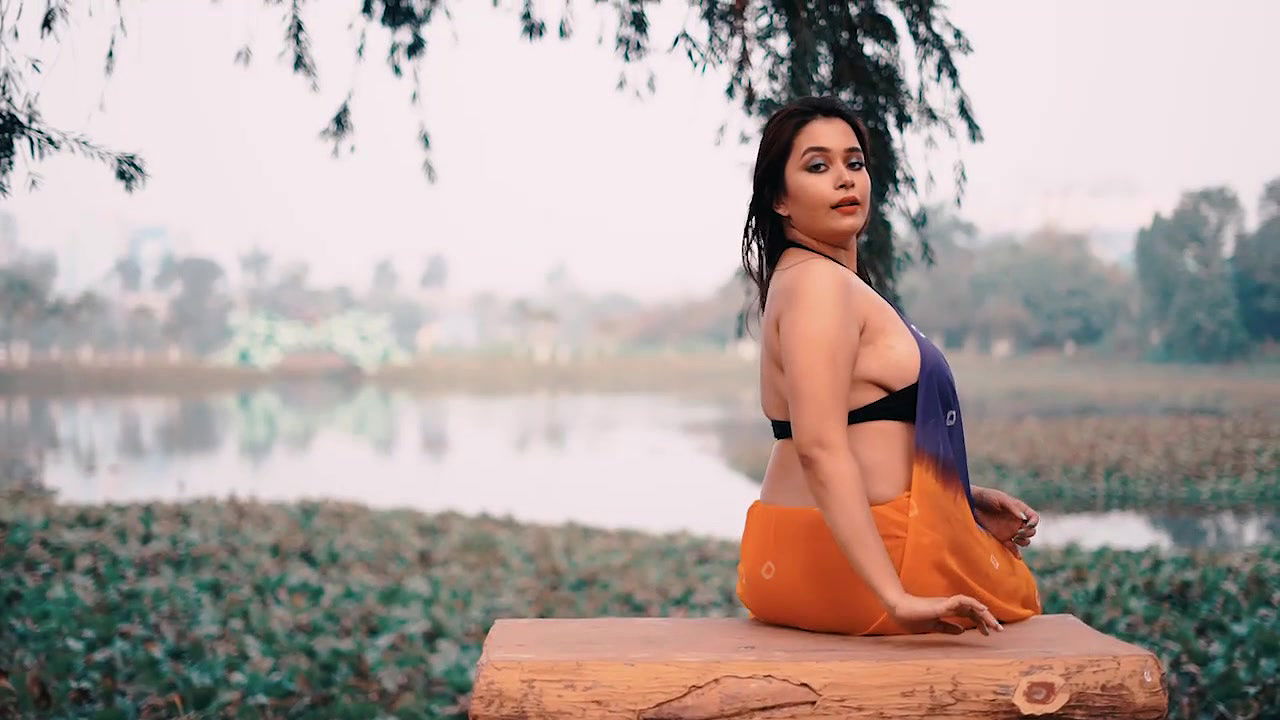 Big boobs model Rimpi photoshoot video – 4