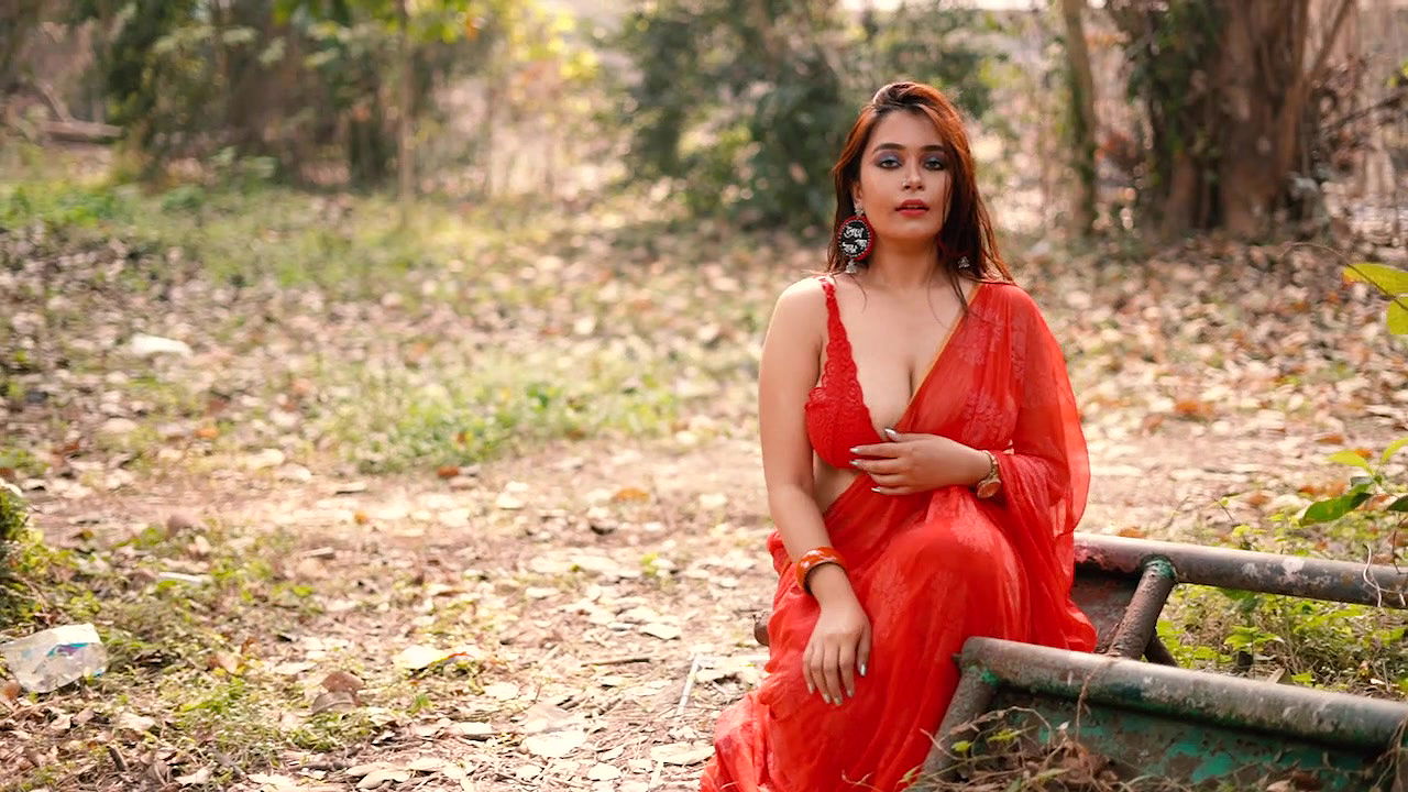 Big boobs model Rimpi photoshoot video – 7