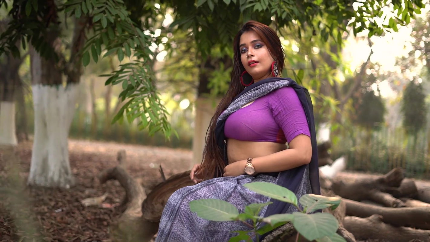 Big boobs model Rimpi photoshoot video – 10