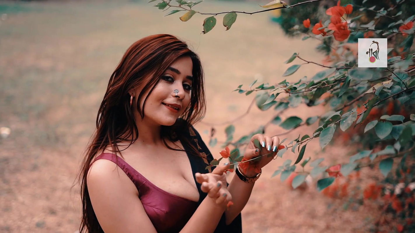 Big boobs model Rimpi photoshoot video – 11