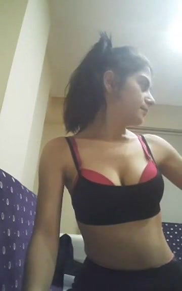 Frien dsexy gf smll boobs