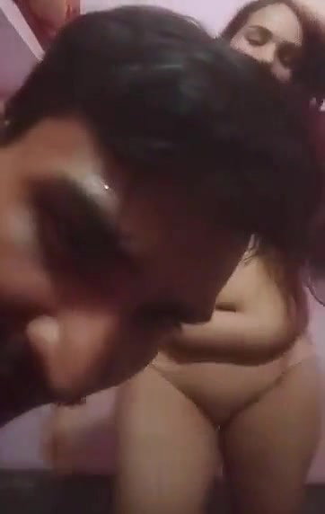 Live sex in Tango
