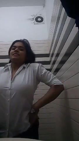 Indian College Babe Strip Tease