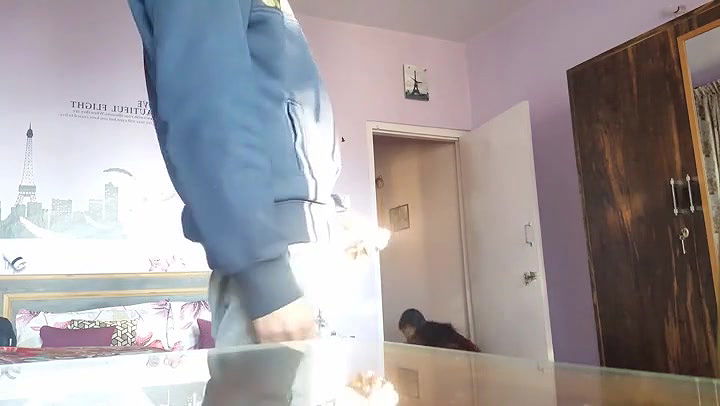 Masturbating infront of maid and she giving smile