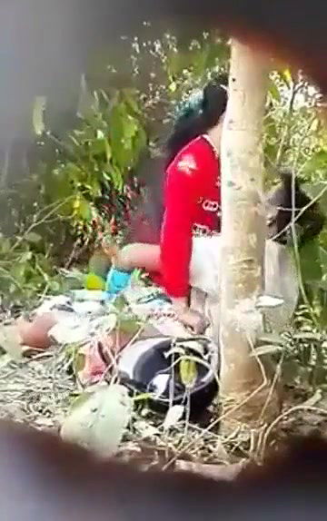 Desi lover fucking outdoor