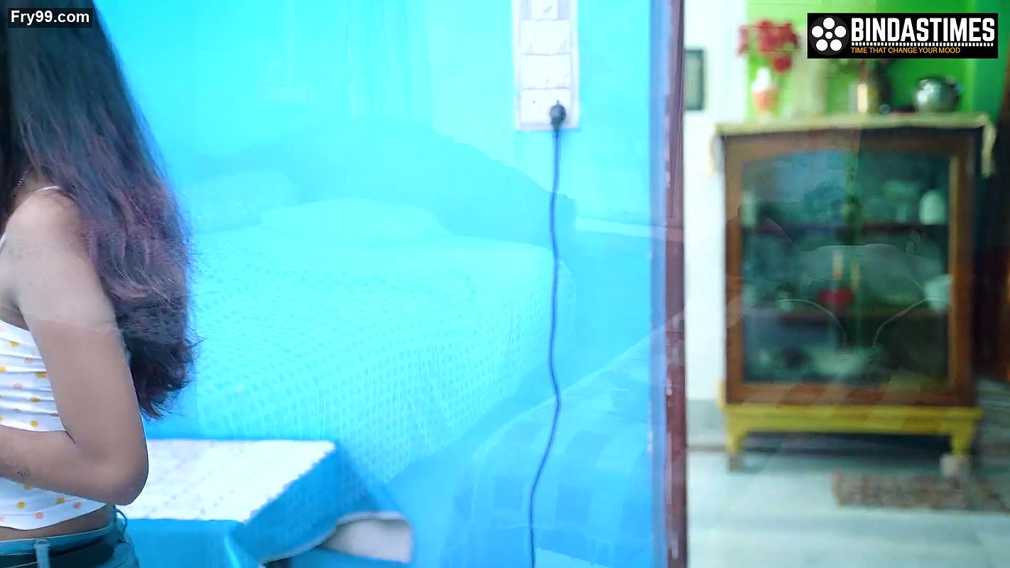 My Step Sister likes to suck my Big Cock early in the morning ( Hindi Audio )