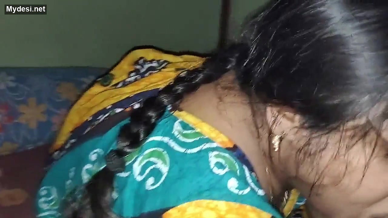 Desi village wife suck her devar dick