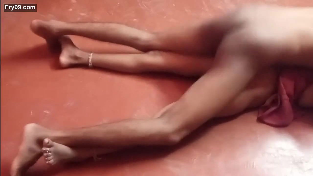 Devar fucks sexy bhabhi with oil