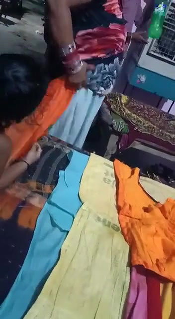 Desi Saree Bhabhi Changing