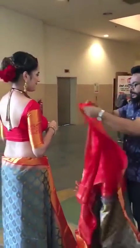 Simple Tips to D a Saree