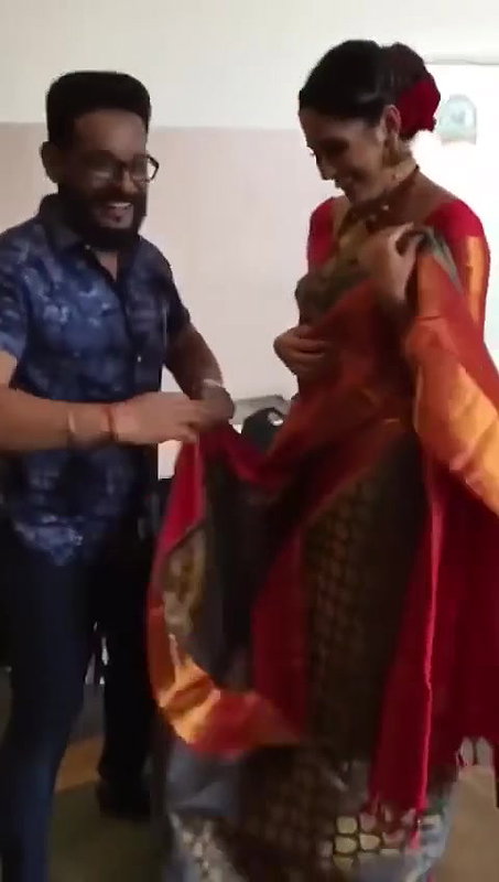 Simple Tips to D a Saree