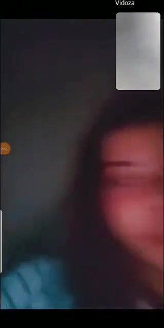 Bangladeshi Beautiful Cute Girl Showing