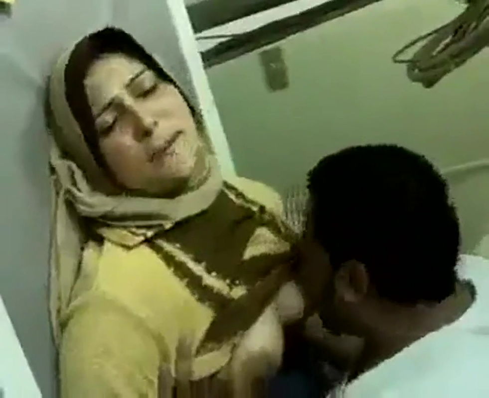 Hijabi Girls/Women Videos Collection