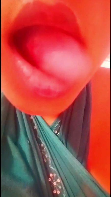 Priyanka bhabi sucking pusssy