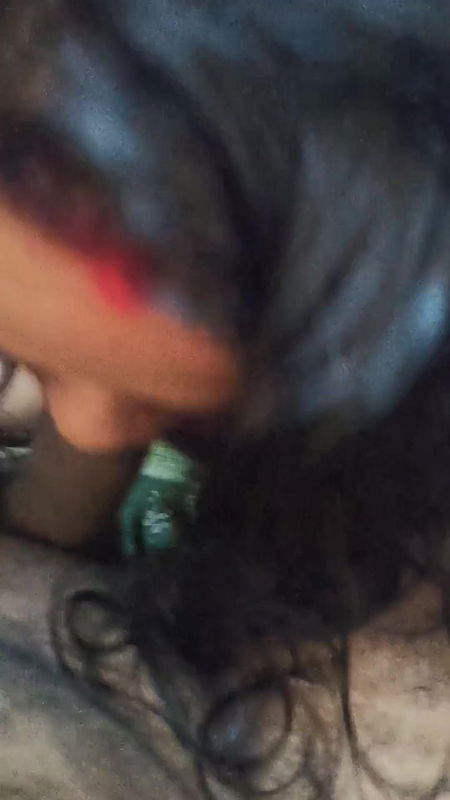 Desi bhabhi blowjob