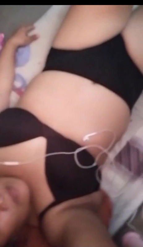 I am looking for a job as a maid. Recorded my resume on video