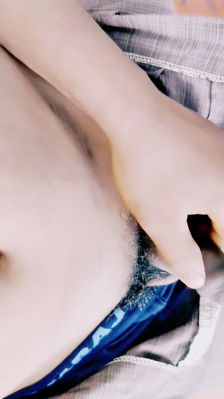 A hottest girl was fucking with her boyfriend in jungle