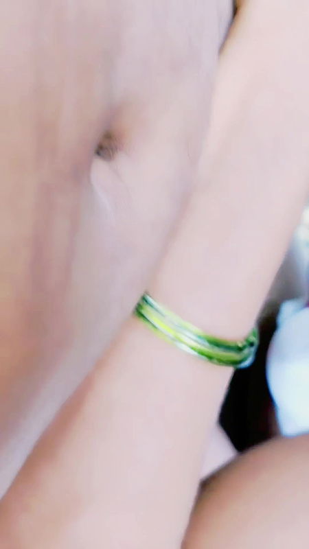 A hottest girl was fucking with her boyfriend in jungle