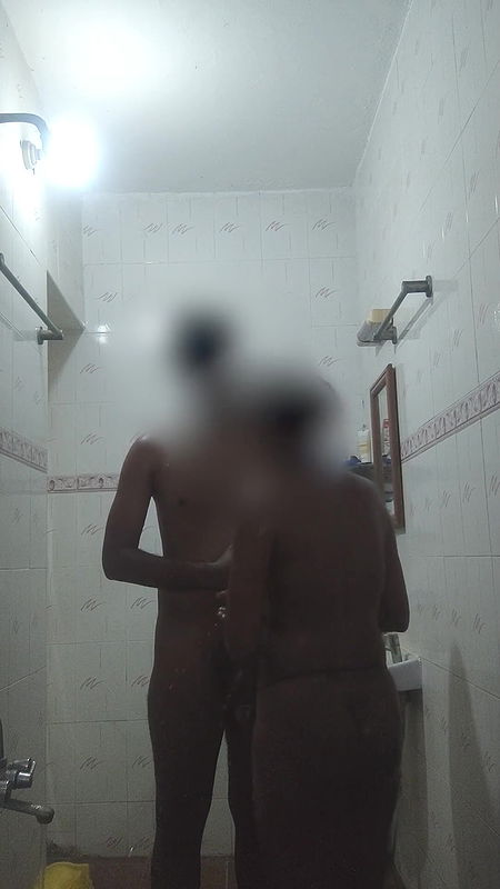 Cute Indian GF & BF Bathing Sucking Fucking Together