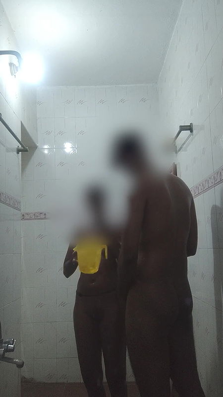 Cute Indian GF & BF Bathing Sucking Fucking Together