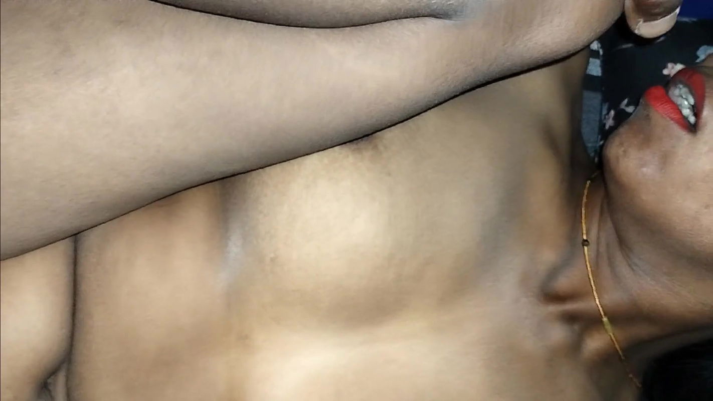 Sexy village bhabhi ki chut faad di