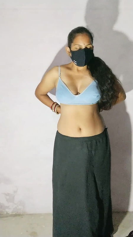 Desi bhabi body shows
