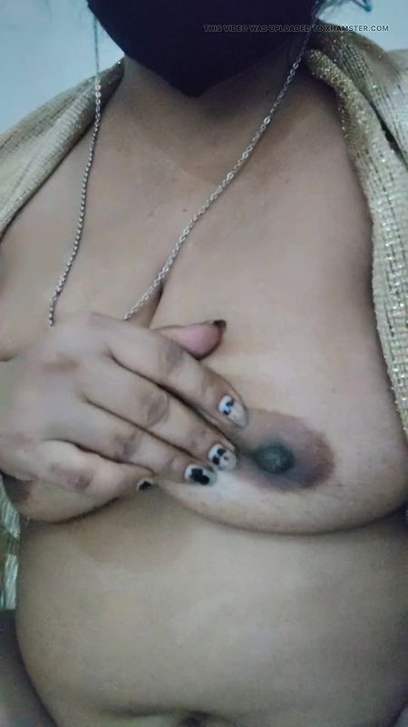 Desi gao ki gwar chut me fingaring krte huye pani nikala