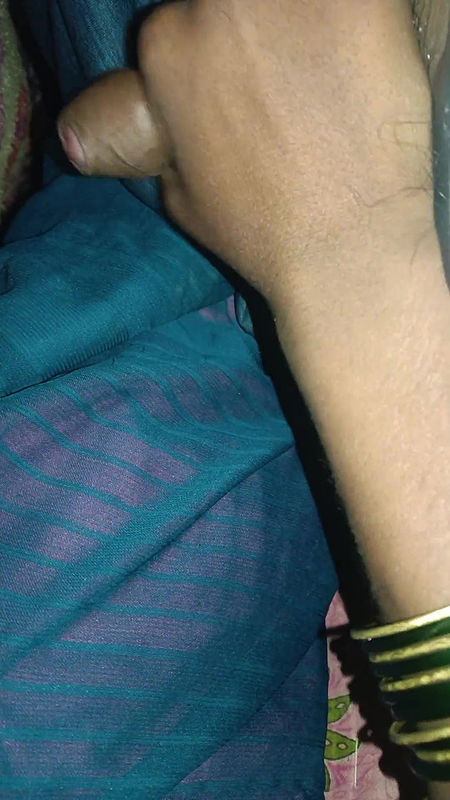 Puchi hot and left Yang Puchi