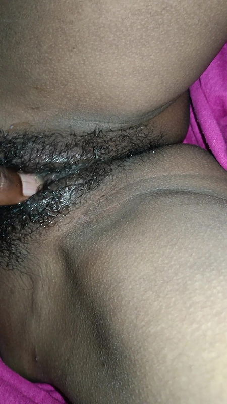 Puchi hot and left Yang Puchi