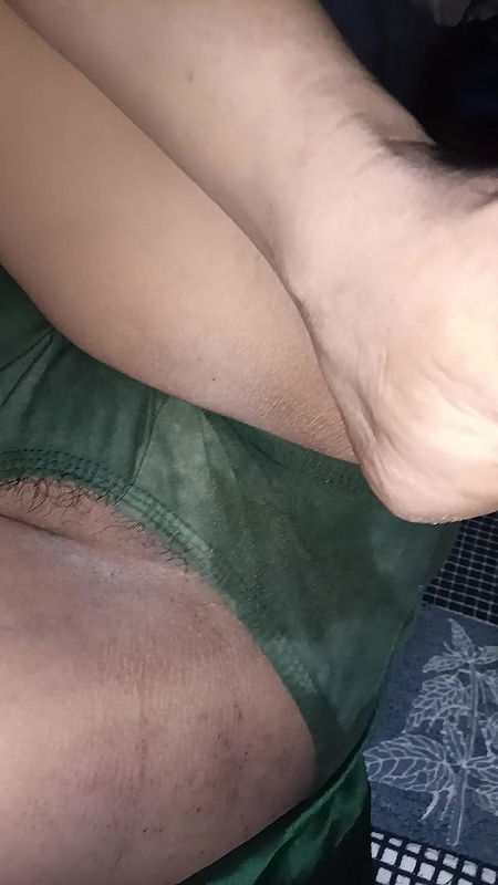 First time I wonder what I see