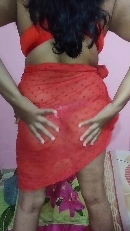 Banglai girl Show Boobs,Hips and Pussy