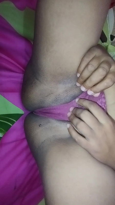 Banglai girl Show Boobs,Hips and Pussy
