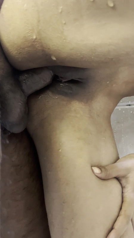 husband wife after marriige taking a bath