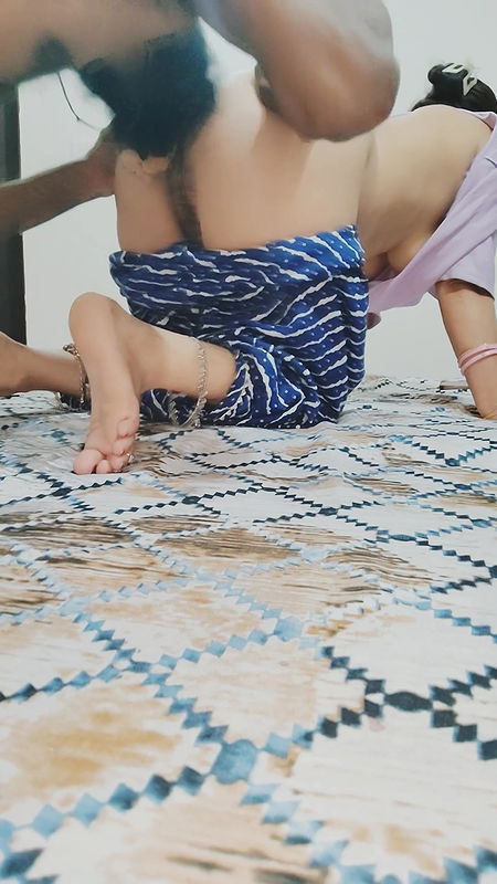 Desi bhabhi ko dever ne doggy style me hard chudai