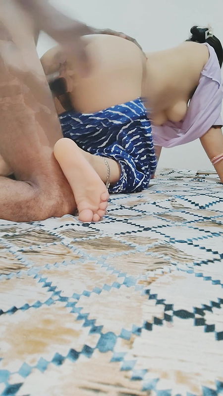 Desi bhabhi ko dever ne doggy style me hard chudai