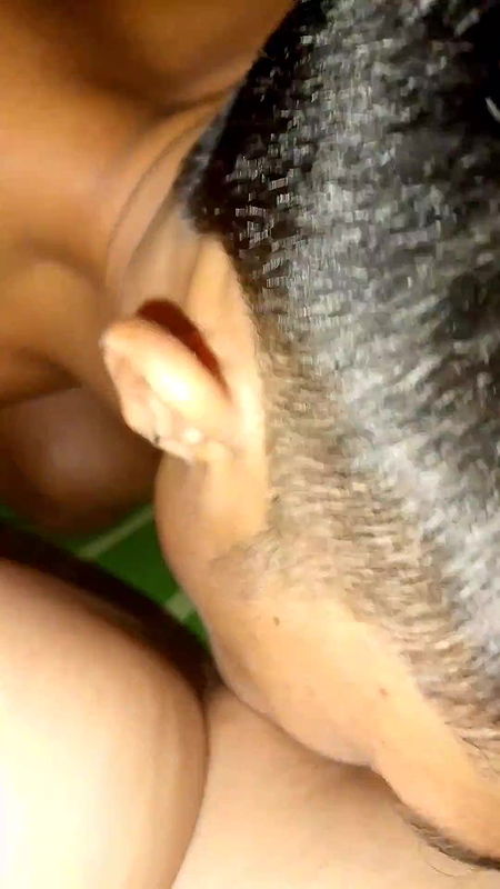 He eats me well I am squirting